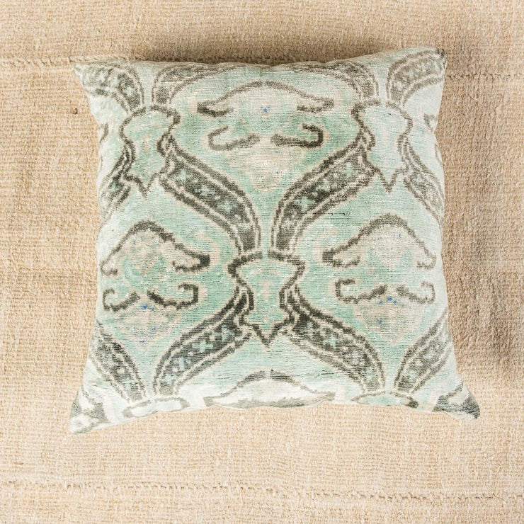 Modern Velvet Green Sofa Pillow-Turkish Rugs-Oriental Rugs-Kilim Rugs-Oushak Rugs
