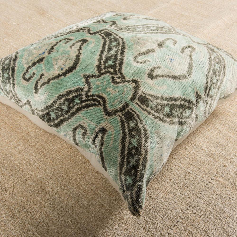 Modern Velvet Green Sofa Pillow